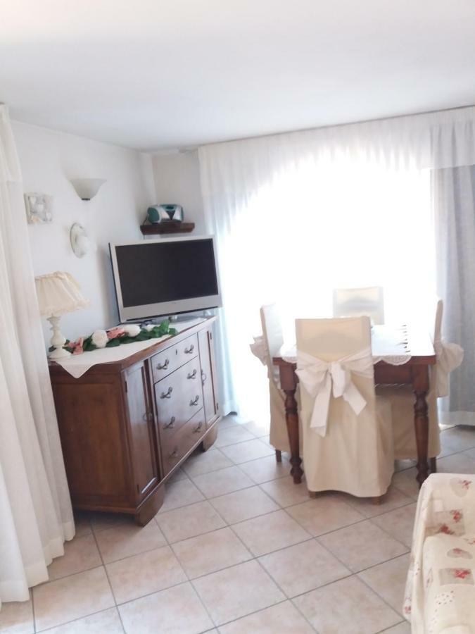 Raffinato Bilocale A Lido Di Camaiore Vicino Al Mare Exterior photo