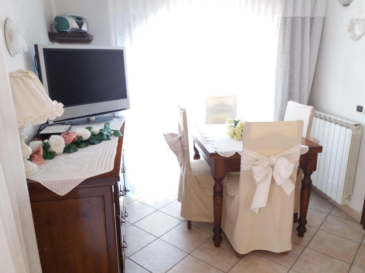 Raffinato Bilocale A Lido Di Camaiore Vicino Al Mare Exterior photo